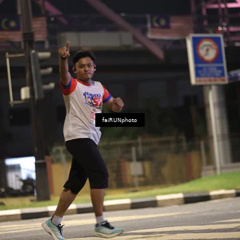 Runner Photo 4706740