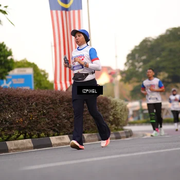 Runner Photo 4706749