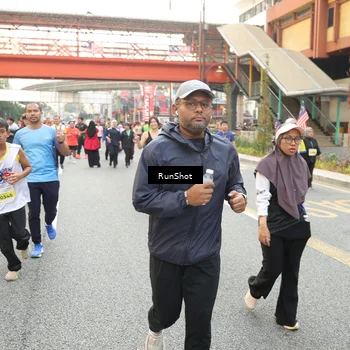 Runner Photo 4706752