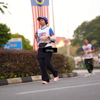 Runner Photo 4706756