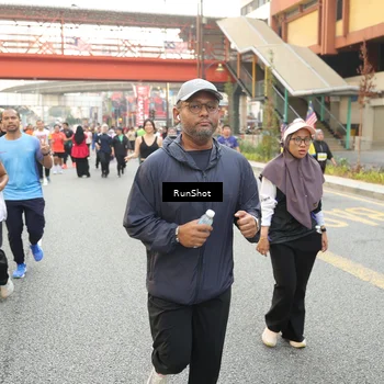 Runner Photo 4706757