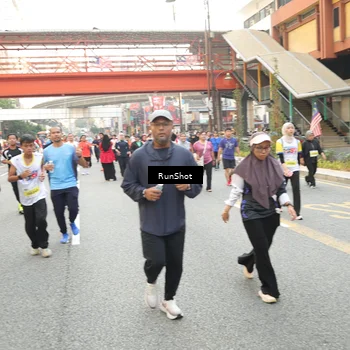 Runner Photo 4706761