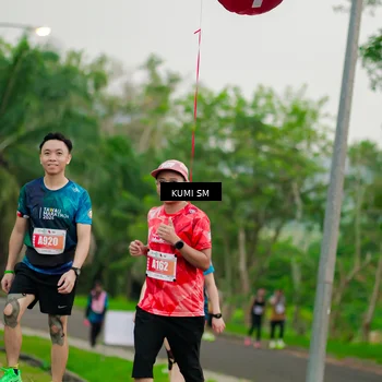 Runner Photo 4706775