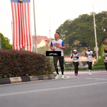 Runner Photo 4706779