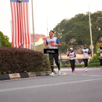 Runner Photo 4706782