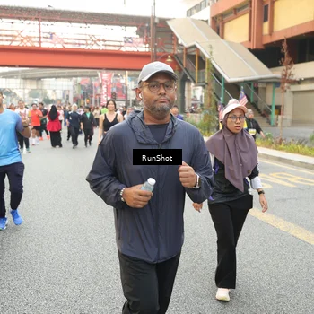 Runner Photo 4706796