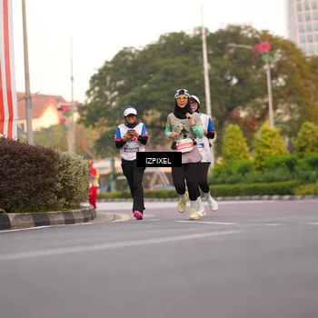 Runner Photo 4706800