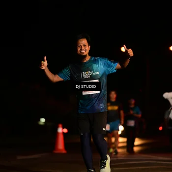 Runner Photo 4706816