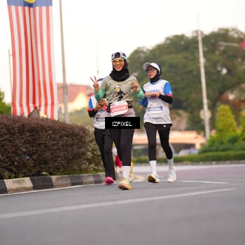 Runner Photo 4706817