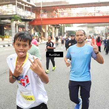 Runner Photo 4706826