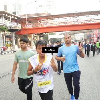 Runner Photo 4706852