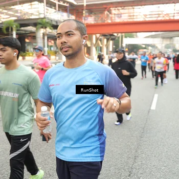 Runner Photo 4706872