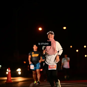 Runner Photo 4706875