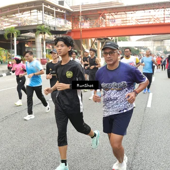 Runner Photo 4706881