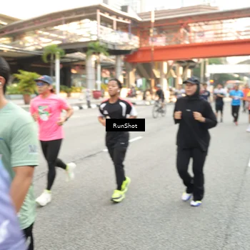 Runner Photo 4706901
