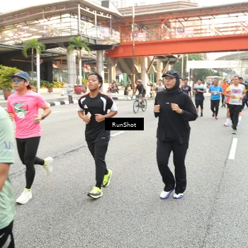 Runner Photo 4706924
