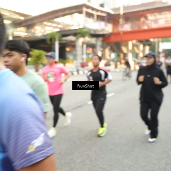Runner Photo 4706975