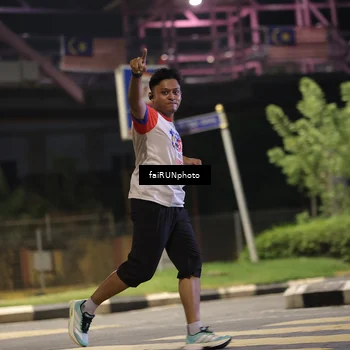Runner Photo 4706976