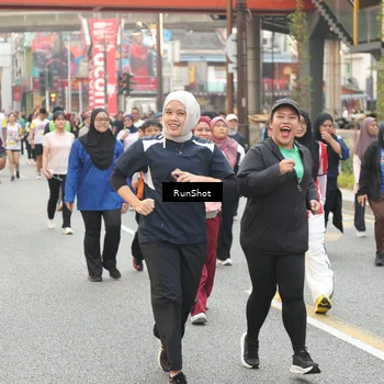 Runner Photo 4707070