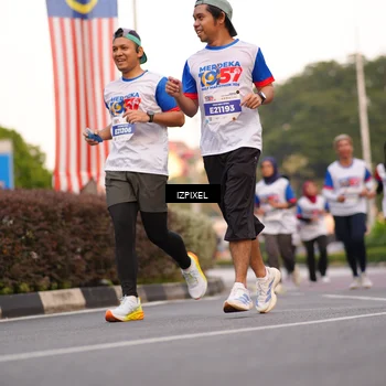 Runner Photo 4707112