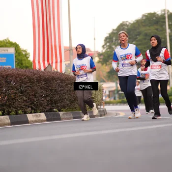 Runner Photo 4707128