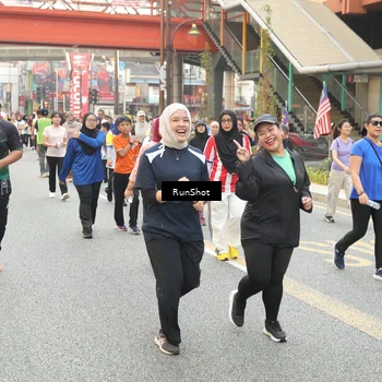 Runner Photo 4707140