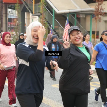 Runner Photo 4707151