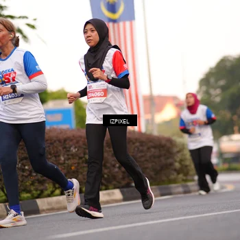 Runner Photo 4707156