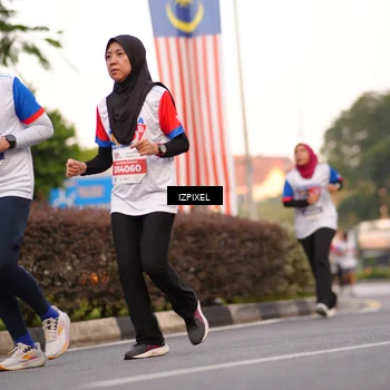 Runner Photo 4707160