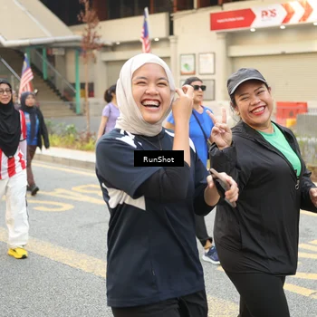 Runner Photo 4707173