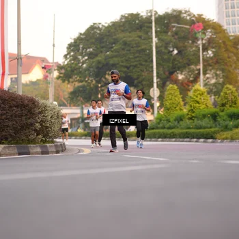 Runner Photo 4707215