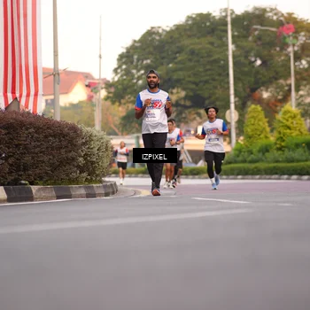 Runner Photo 4707228