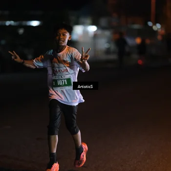Runner Photo 4707244