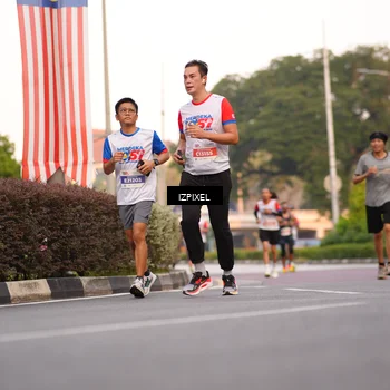 Runner Photo 4707300