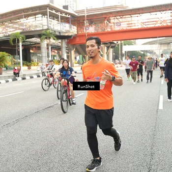 Runner Photo 4707315