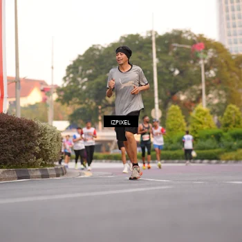Runner Photo 4707324