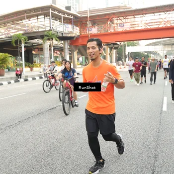 Runner Photo 4707330