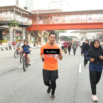 Runner Photo 4707332