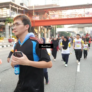 Runner Photo 4707335