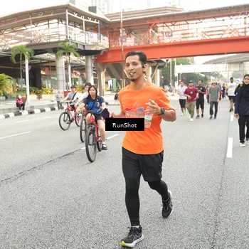 Runner Photo 4707341