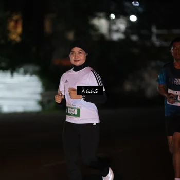 Runner Photo 4707373
