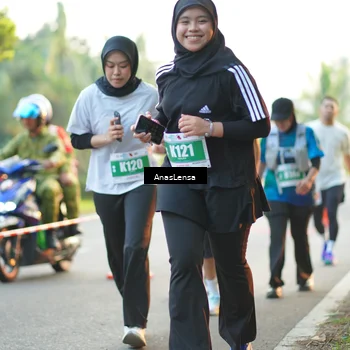 Runner Photo 4707376