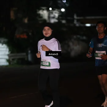 Runner Photo 4707384