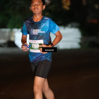 Runner Photo 4707400