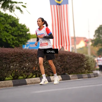 Runner Photo 4707407