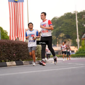 Runner Photo 4707413