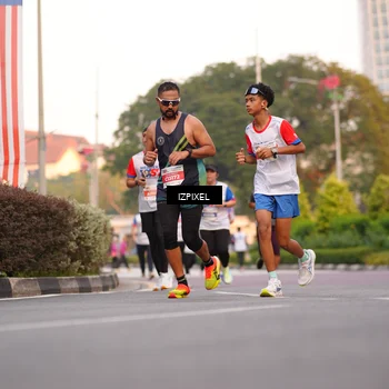 Runner Photo 4707422