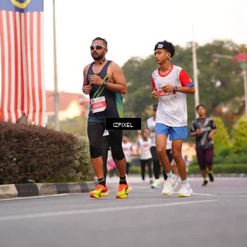 Runner Photo 4707433