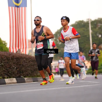 Runner Photo 4707443