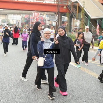 Runner Photo 4707469